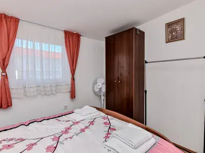 Ferienwohnung für 4 Personen (40 m²) in Vir 6/8