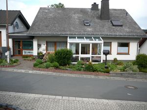 Haus_Garten_01