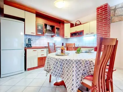 Ferienwohnung für 4 Personen in Vis 9/10