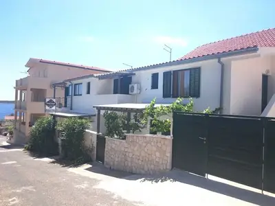 Ferienwohnung für 5 Personen in Vis 1/10