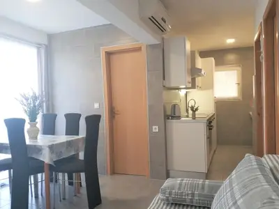 Ferienwohnung für 5 Personen in Vis 9/10