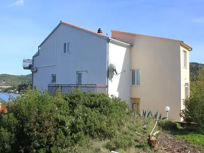Ferienwohnung für 7 Personen in Vis 5/10