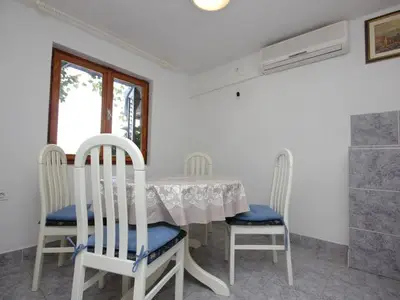 Ferienwohnung für 4 Personen in Vis 8/10