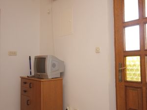 18323809-Ferienwohnung-3-Vis-300x225-3