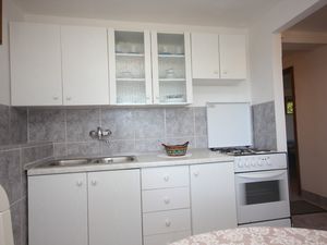 19126248-Ferienwohnung-4-Vis-300x225-2