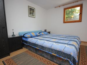 19126248-Ferienwohnung-4-Vis-300x225-4