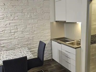 Ferienwohnung für 3 Personen in Vis 4/8