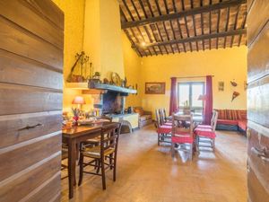 23681504-Ferienwohnung-6-Viterbo-300x225-1