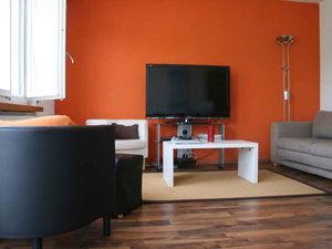 Moderne Medien mit Flatscreen TV, Blue Ray Player und W-LAN 