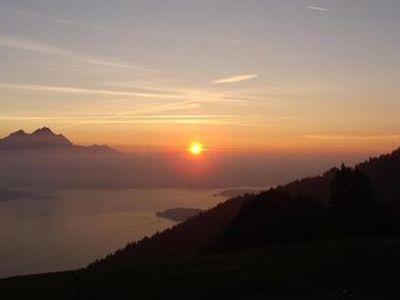 Sonnenuntergang: Blick von der Liegewiese 