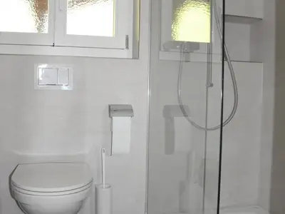 WC und Dusche neu