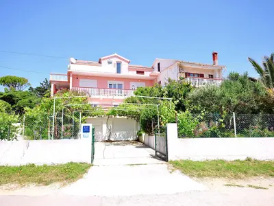 Ferienwohnung für 4 Personen (47 m²) in Vlašići 1/10