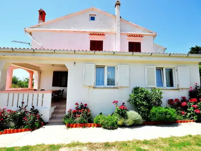 Ferienwohnung für 8 Personen (100 m²) in Vlašići 6/10