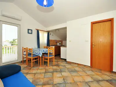 Ferienwohnung für 4 Personen (47 m²) in Vlašići 9/10