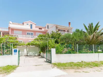 Ferienwohnung für 6 Personen (47 m²) in Vlašići 1/10
