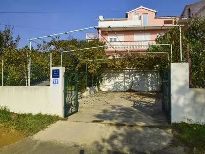 Ferienwohnung für 4 Personen (47 m²) in Vlašići 4/10