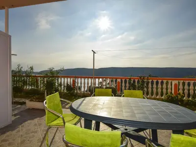 Ferienwohnung für 5 Personen (53 m²) in Vlašići 2/10