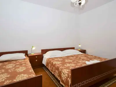 Ferienwohnung für 10 Personen (120 m²) in Vlašići 9/10
