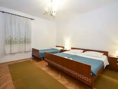 Ferienwohnung für 10 Personen (120 m²) in Vlašići 10/10