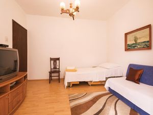 23724920-Ferienwohnung-3-Vlašići-300x225-2