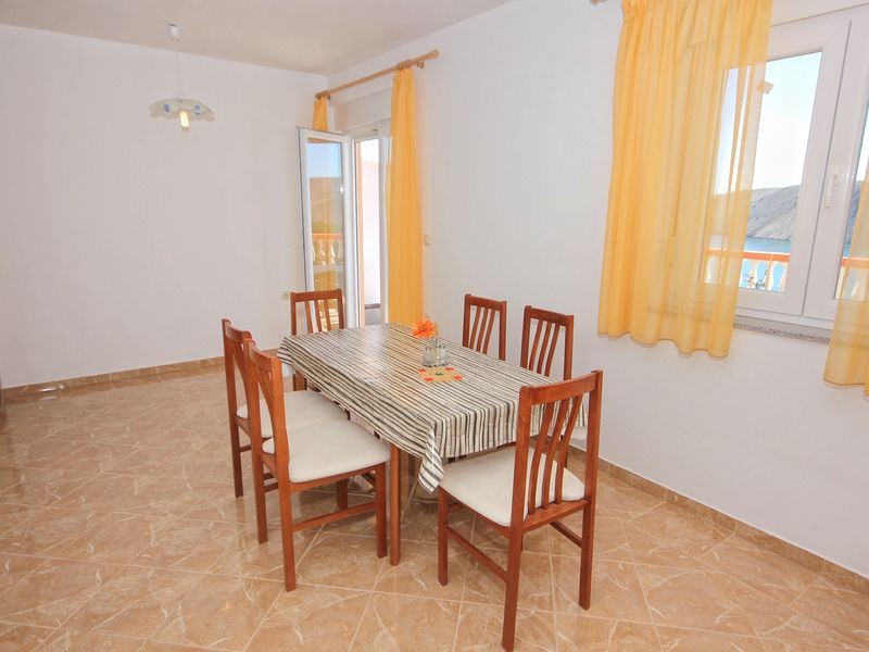 23930691-Ferienwohnung-5-Vlašići-800x600-1