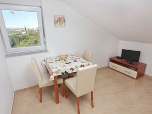 23930694-Ferienwohnung-2-Vlašići-300x225-1