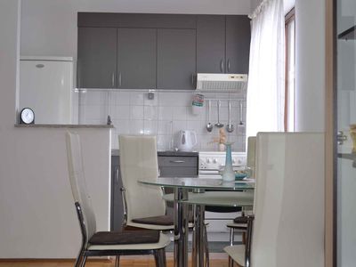 Ferienwohnung für 4 Personen (48 m²) in Vodice 1/10