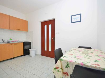 Ferienwohnung für 3 Personen (30 m²) in Vodice 8/10