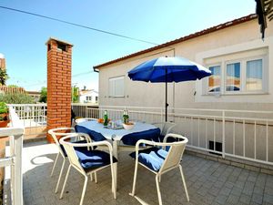 Ferienwohnung für 6 Personen (75 m&sup2;) in Vodice