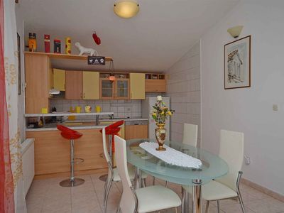 Ferienwohnung für 2 Personen (40 m²) in Vodice 8/10