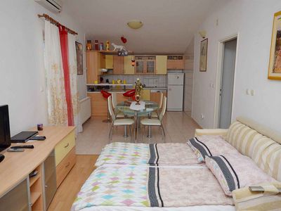 Ferienwohnung für 2 Personen (40 m²) in Vodice 9/10