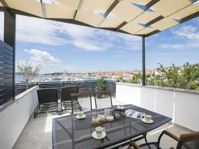 Ferienwohnung für 4 Personen (40 m²) in Vodice 1/10