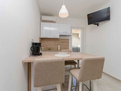 Ferienwohnung für 3 Personen (40 m²) in Vodice 2/10