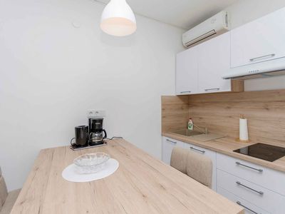 Ferienwohnung für 3 Personen (40 m²) in Vodice 3/10