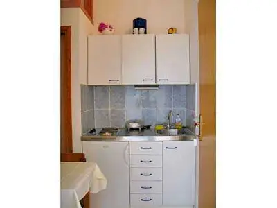 Ferienwohnung für 3 Personen (24 m²) in Vodice 8/10