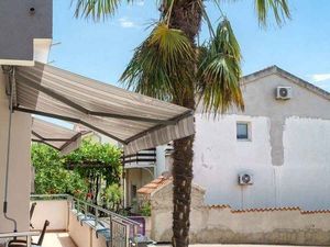 23958314-Ferienwohnung-5-Vodice-300x225-1