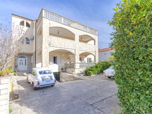 Ferienwohnung für 10 Personen (125 m&sup2;) in Vodice