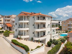 19284698-Ferienwohnung-0-Vodice-300x225-3