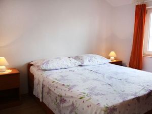 19285576-Ferienwohnung-0-Vodice-300x225-4