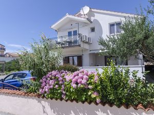 Ferienwohnung für 5 Personen (54 m²) in Vodice