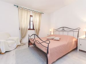 23940890-Ferienwohnung-6-Vodice-300x225-1