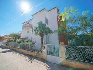 23942510-Ferienwohnung-3-Vodice-300x225-3