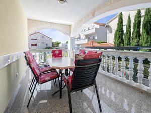 Ferienwohnung für 5 Personen (75 m²) in Vodice