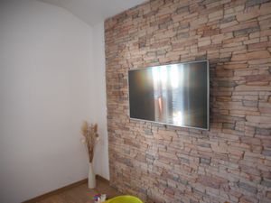 21666625-Ferienwohnung-4-Vodice-300x225-4