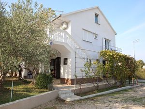 21751033-Ferienwohnung-2-Vodice-300x225-0