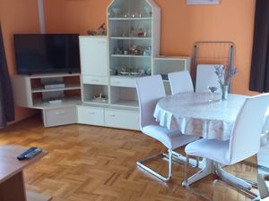 21757521-Ferienwohnung-6-Vodice-300x225-1