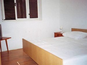 23127253-Ferienwohnung-5-Vodice-300x225-2