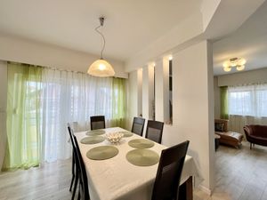 23670650-Ferienwohnung-8-Vodice-300x225-5