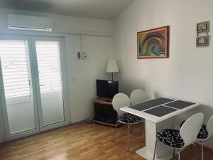 23989932-Ferienwohnung-6-Vodice-300x225-2