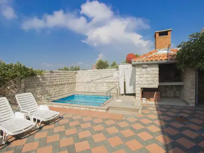 Ferienwohnung für 4 Personen (40 m²) in Jadrija 5/10